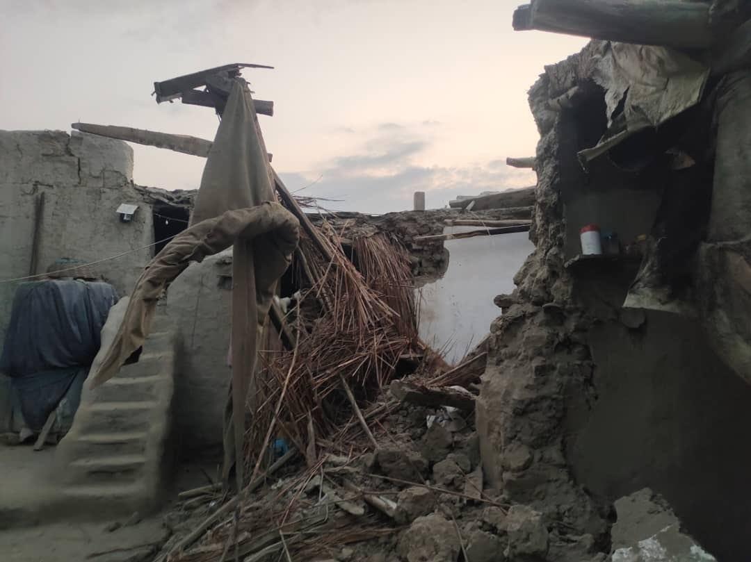 6.0 Afganistan'da büyüklük depremi! Yaşam numarası artar 4