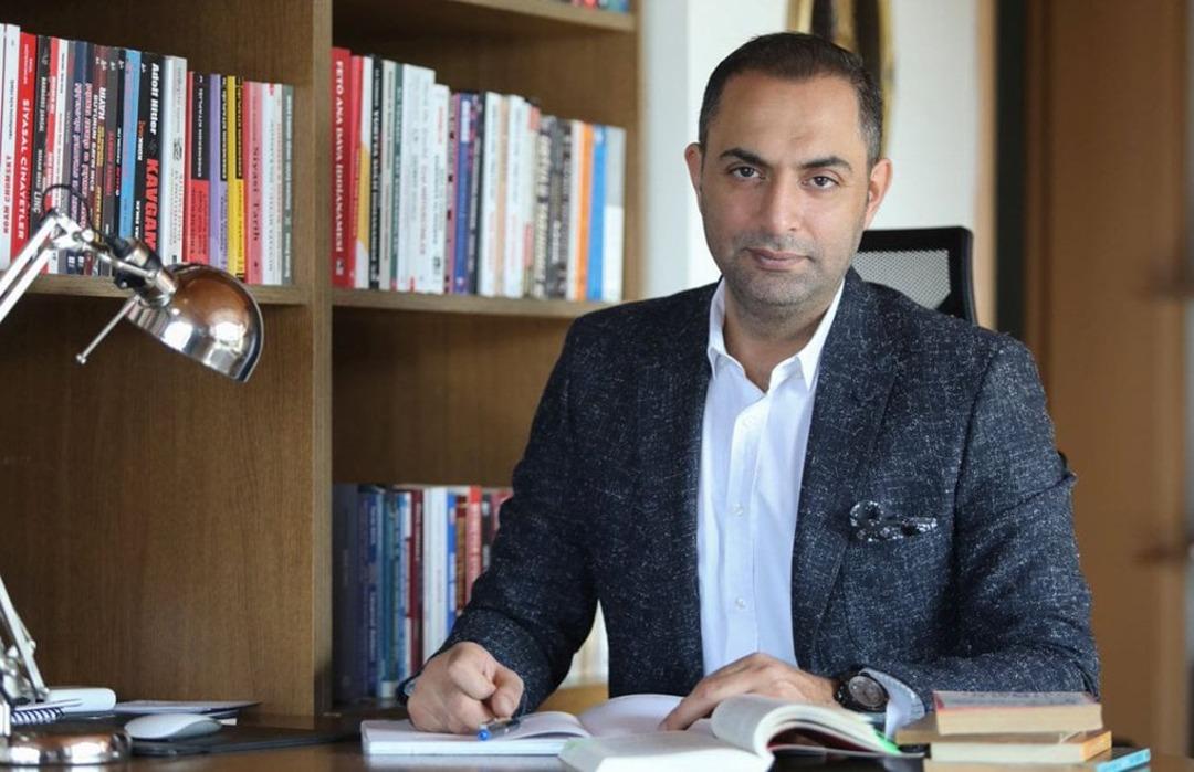 Gazeteci Murat Ağürel tarafından Türk futbolu üzerine inanılmaz ifadeler! Süper Ligi'nin 10 hakemi MHK üyelerine karşı cezai bir şikayette bulundu ... 4